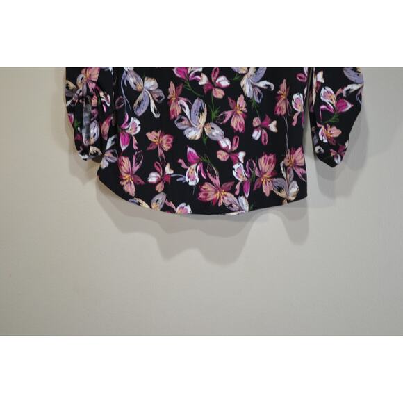 Adrienne vittadini black floral print 2 faux Pocket 4 button NWT blouse SM, top - Picture 5 of 10